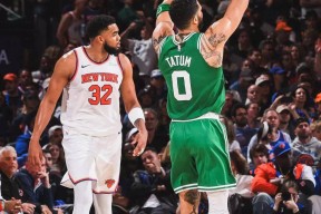 Kaiyun Sports官方入口塔图姆连续三场比赛得分超过晋级下一阶段，阿森纳不断突破！